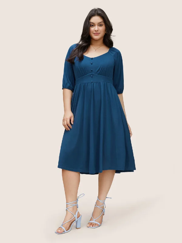 Laid-Back Elegance Plain Gathered Button Detail Lantern Sleeve Dress