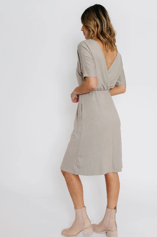 Women's Seasonal Fashion Trends Susan Dress in Khaki