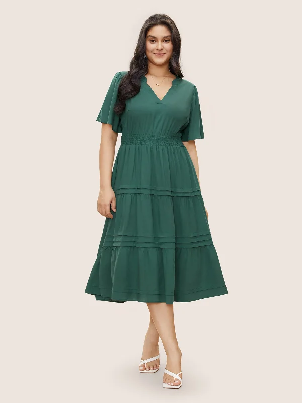 Online Boutiques Plain Shirred Notched Pocket Pleated Dress