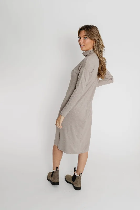 Versatile Women's Fashion Marlo Dress in Khaki