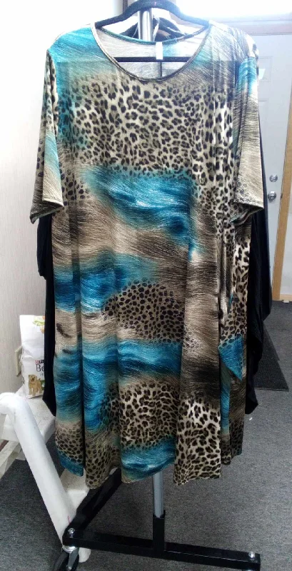 Clothes For Woman Beige Tan Leopard Dress w Bright Blue Accents