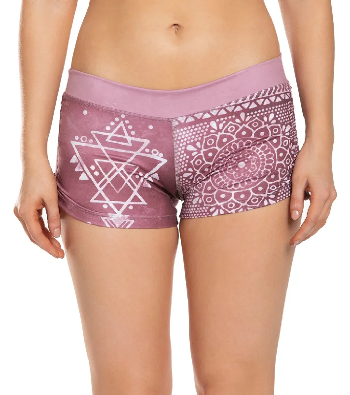 Mika Yoga Wear Lucia Printed Hot Yoga Shorts Mystic Henna Mauve