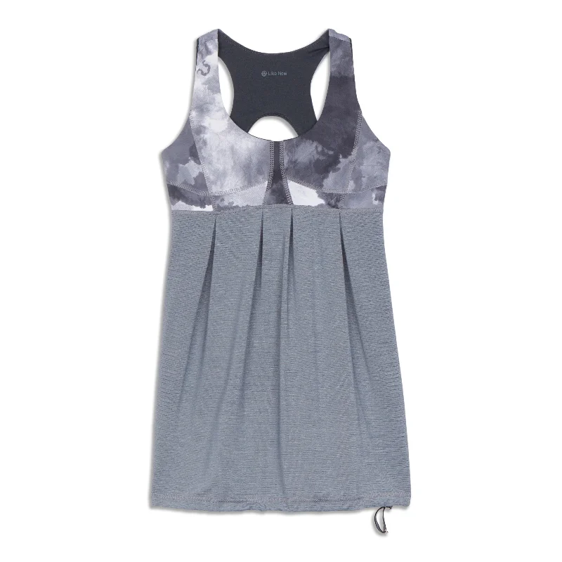 Women's Plus-Size Garments Run Your Heart Out Tank Top - Resale